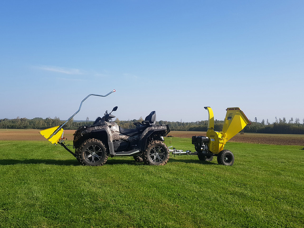 Wood chipper: G2 Pro 14hp Briggs & Stratton