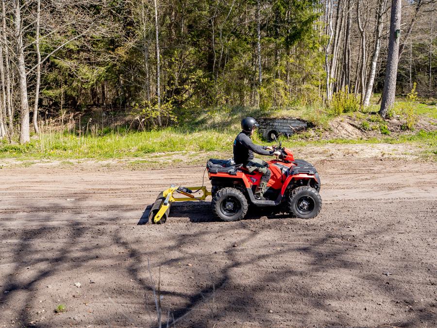 Land Roller (Receiver Mount System)