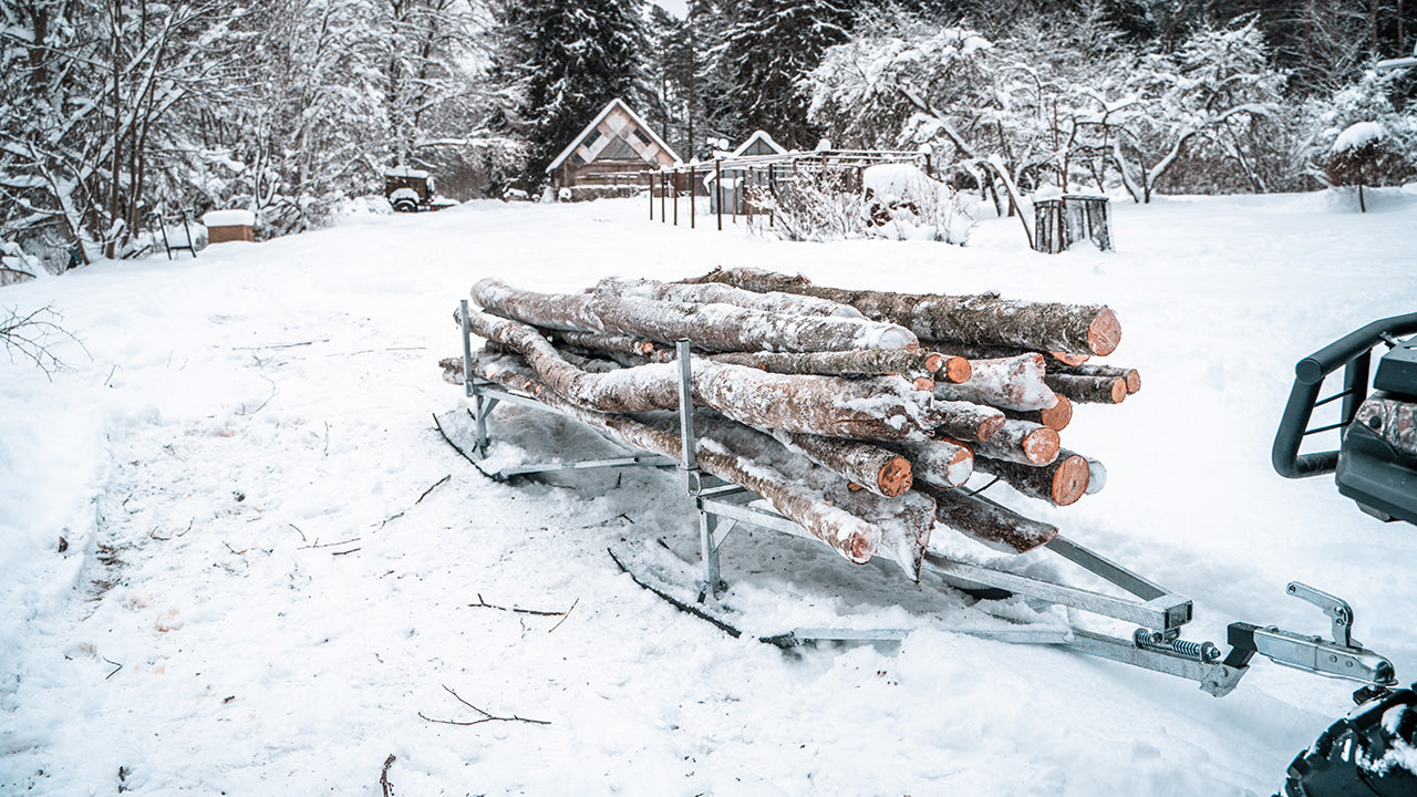 Timber sled: (timber trailer on skis)