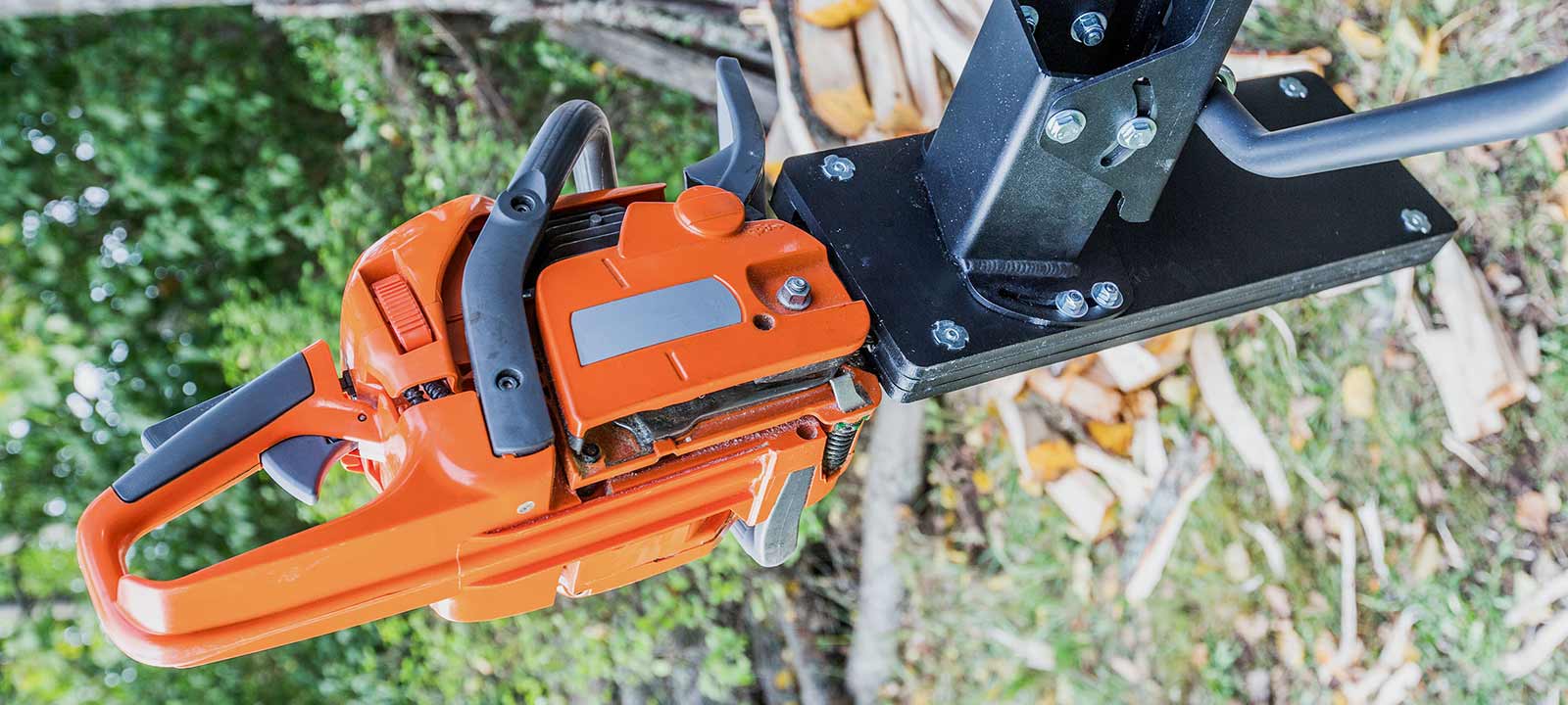 atv chainsaw holder